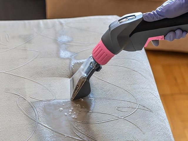 matress-cleaning-1-kireth-ai